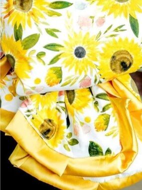 NWT Minky Couture Little Miss Sunshine Adult Blanket for Mother’s Day!